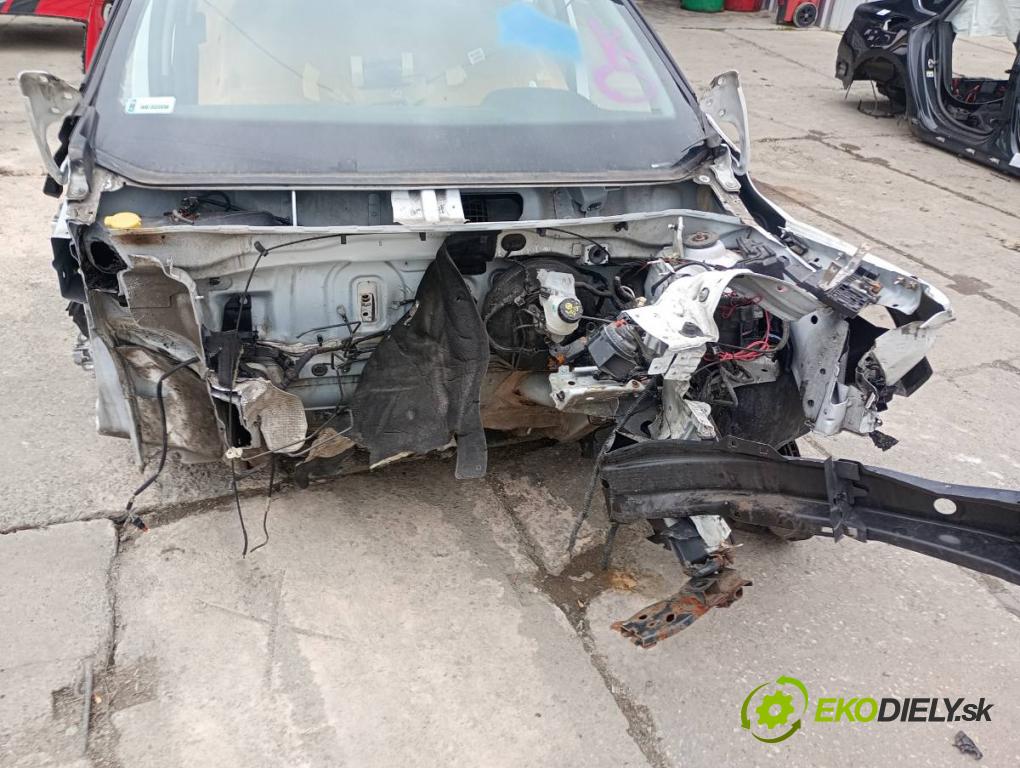 DACIA DUSTER SUV 2019 96 kW 1.3 TCe 130 (HMMF) 1332 KAROSERIA ČTVRŤÁK blatník práh střecha PODŁUŻNICA