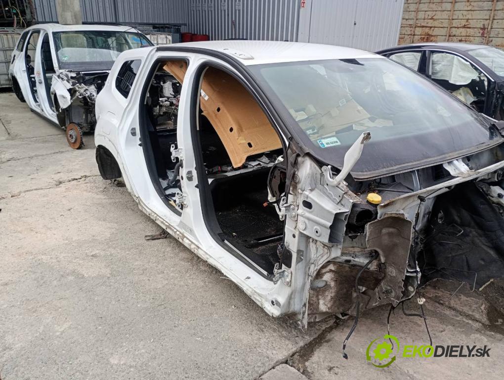 DACIA DUSTER SUV 2019 96 kW 1.3 TCe 130 (HMMF) 1332 KAROSERIA ČTVRŤÁK blatník práh střecha PODŁUŻNICA