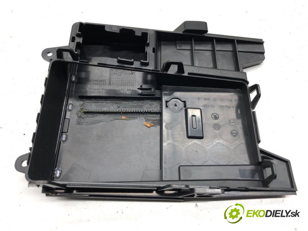 SKODA KODIAQ SUV 2019 110 kW 1.5 TSI 1495 přihrádka kastlík TUNEL: 566863071