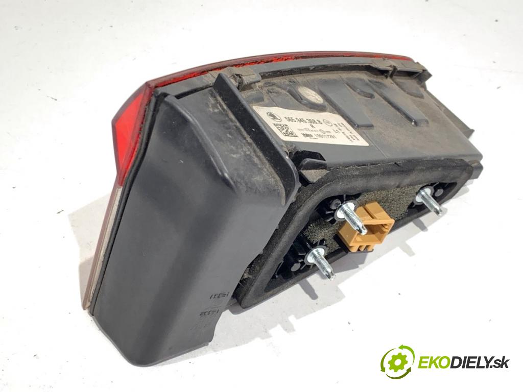 SKODA KODIAQ SUV 2019 110 kW 1.5 TSI 1495 světlo zadní část pravá vnitřní 565945308B (Klika dveří ostatní)