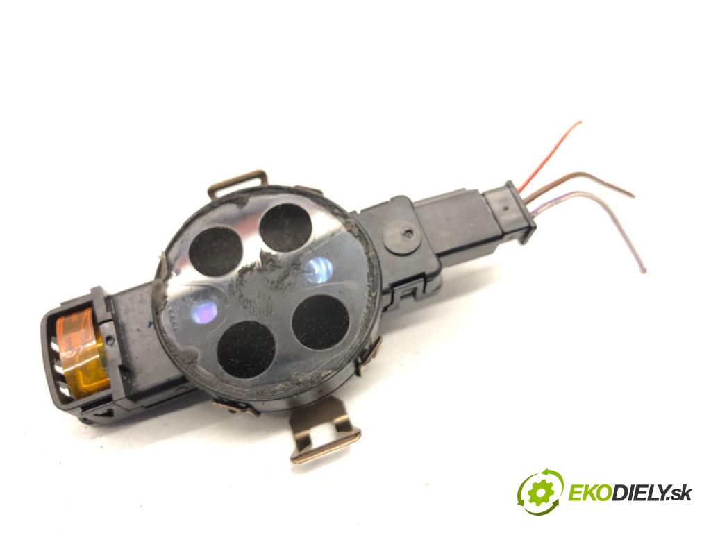 SKODA KODIAQ SUV 2019 110 kW 1.5 TSI 1495 snímač deště 5Q0955547B (Snímač deště)