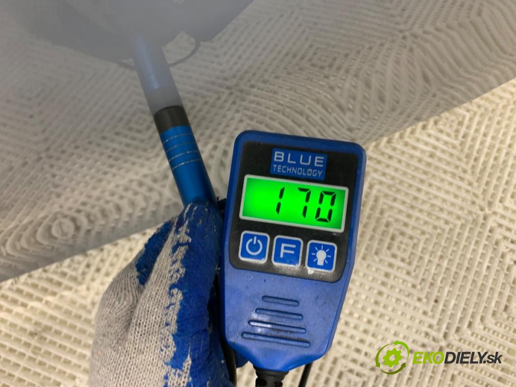 VW ID.3 liftback 2020 150 kW Pro Dvere ľavy zad LA7C