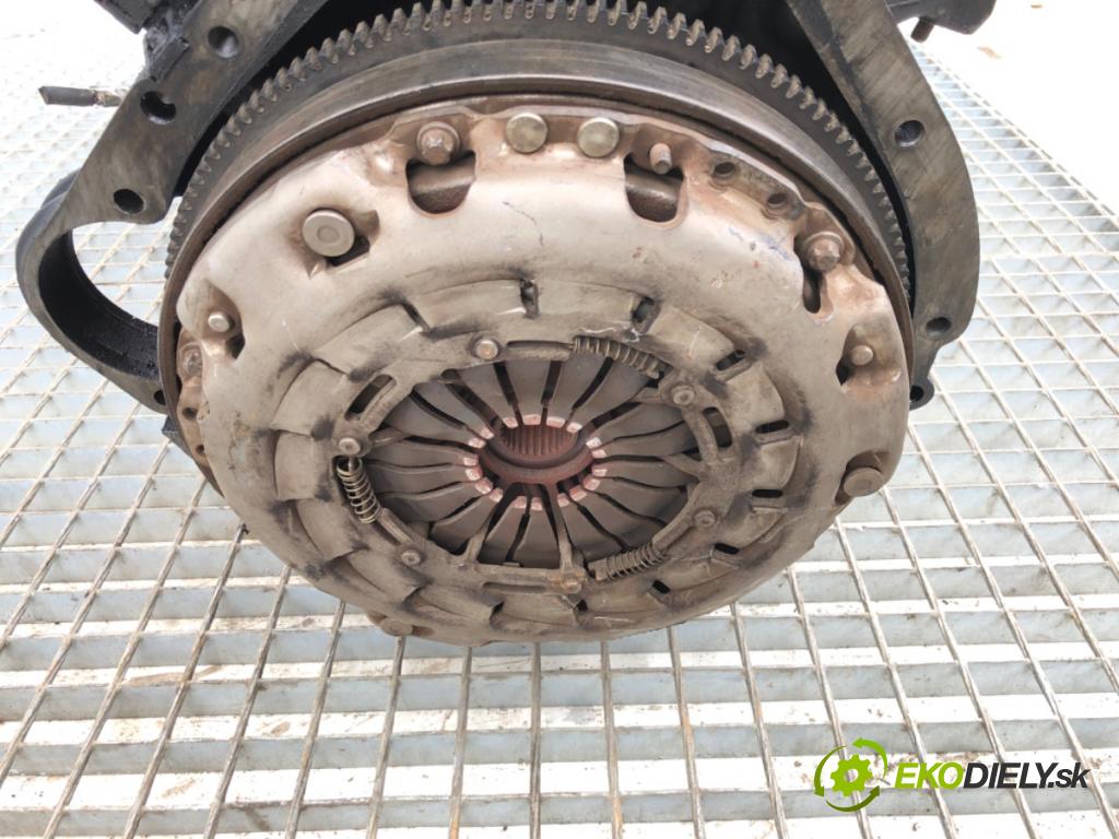 MERCEDES-BENZ W903 Autobus 2005 80 kW 211 CDI 2148 Motor KOMPLETNÍ: 611.981