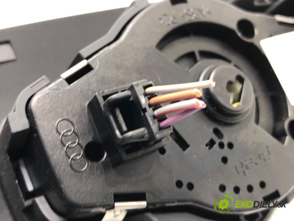 AUDI A4 B8 Kombi 2011 125 kW 2.0 TDI quattro 1968 Spínač svetiel 8K0941531AS