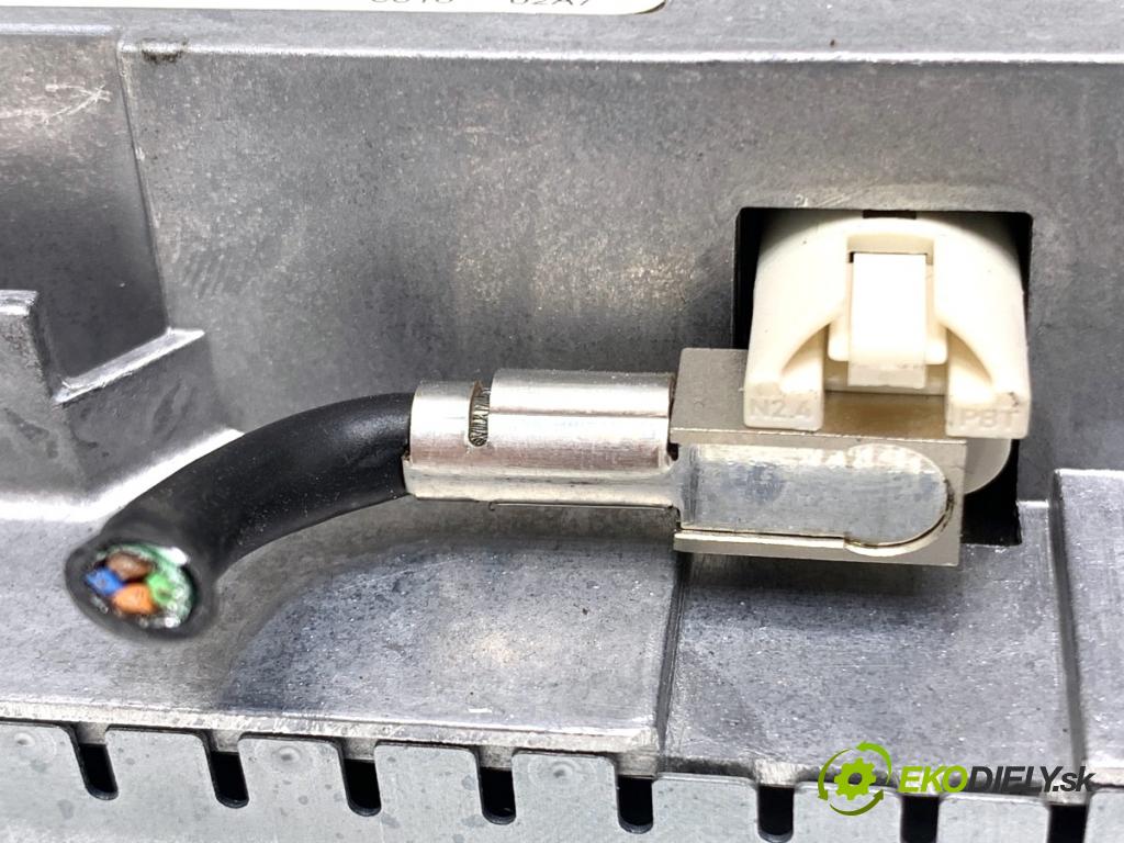 AUDI A4 B8 Kombi 2011 125 kW 2.0 TDI quattro 1968 Dislpej 8T0919604 (Prístrojová doska)