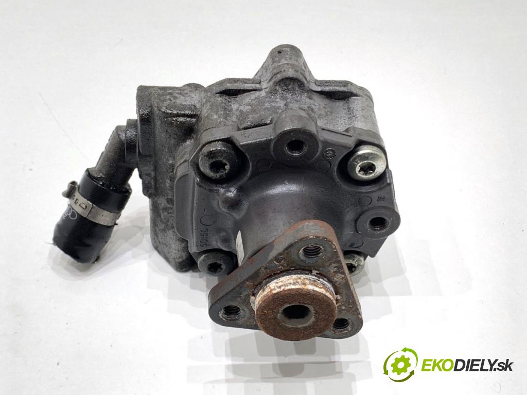 AUDI A4 B8 Kombi 2011 125 kW 2.0 TDI quattro 1968 pumpa servočerpadlo 8K0145154H (Servočerpadlo)