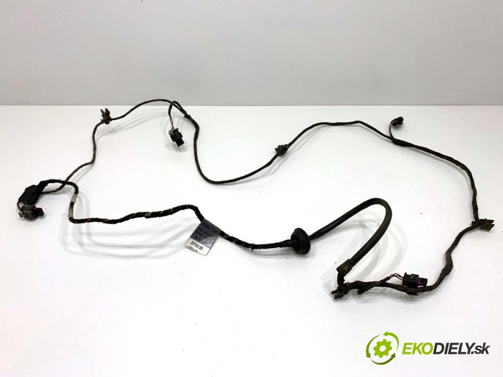 AUDI A4 B8 Kombi 2011 125 kW 2.0 TDI quattro 1968 Káblovačka PDC zad 06J145100B