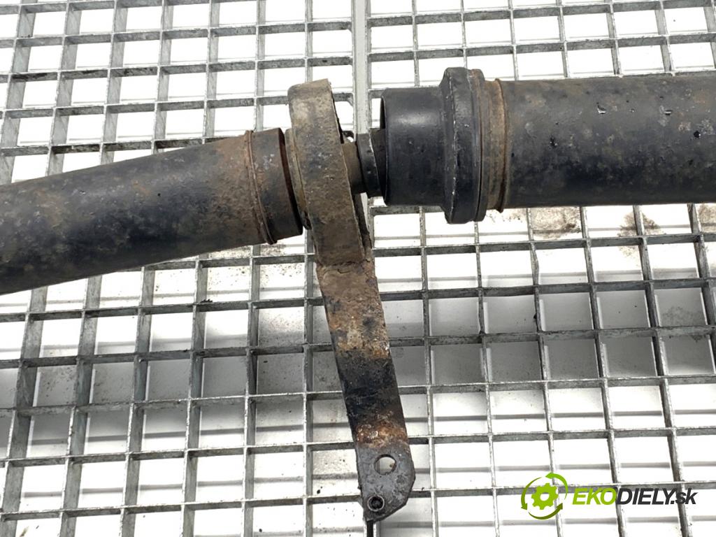 AUDI A4 B8 Kombi 2011 125 kW 2.0 TDI quattro 1968 kardaň hřídel hnací zadní část 8K0521101E (Kardanový hřídel)