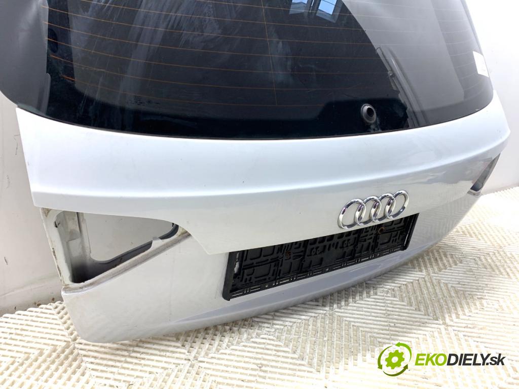 AUDI A4 B8 Kombi 2011 125 kW 2.0 TDI quattro 1968 kapota zad LS9R