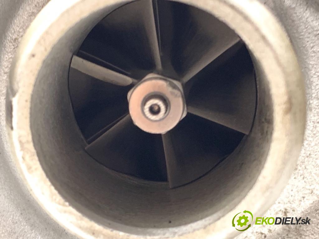 AUDI A4 B8 Kombi 2011 125 kW 2.0 TDI quattro 1968 Turbodúchadlo,turbo 53031015054D (Turbodúchadlo (kompletné))