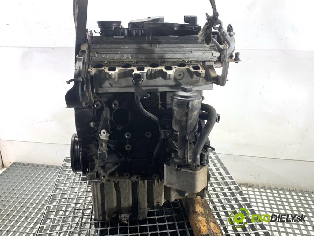 AUDI A4 B8 Kombi 2011 125 kW 2.0 TDI quattro 1968 motor CAH (Motor)