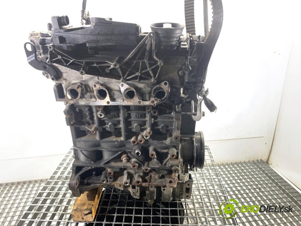 AUDI A4 B8 Kombi 2011 125 kW 2.0 TDI quattro 1968 motor CAH (Motor)