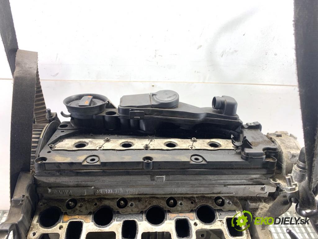 AUDI A4 B8 Kombi 2011 125 kW 2.0 TDI quattro 1968 motor CAH (Motor)