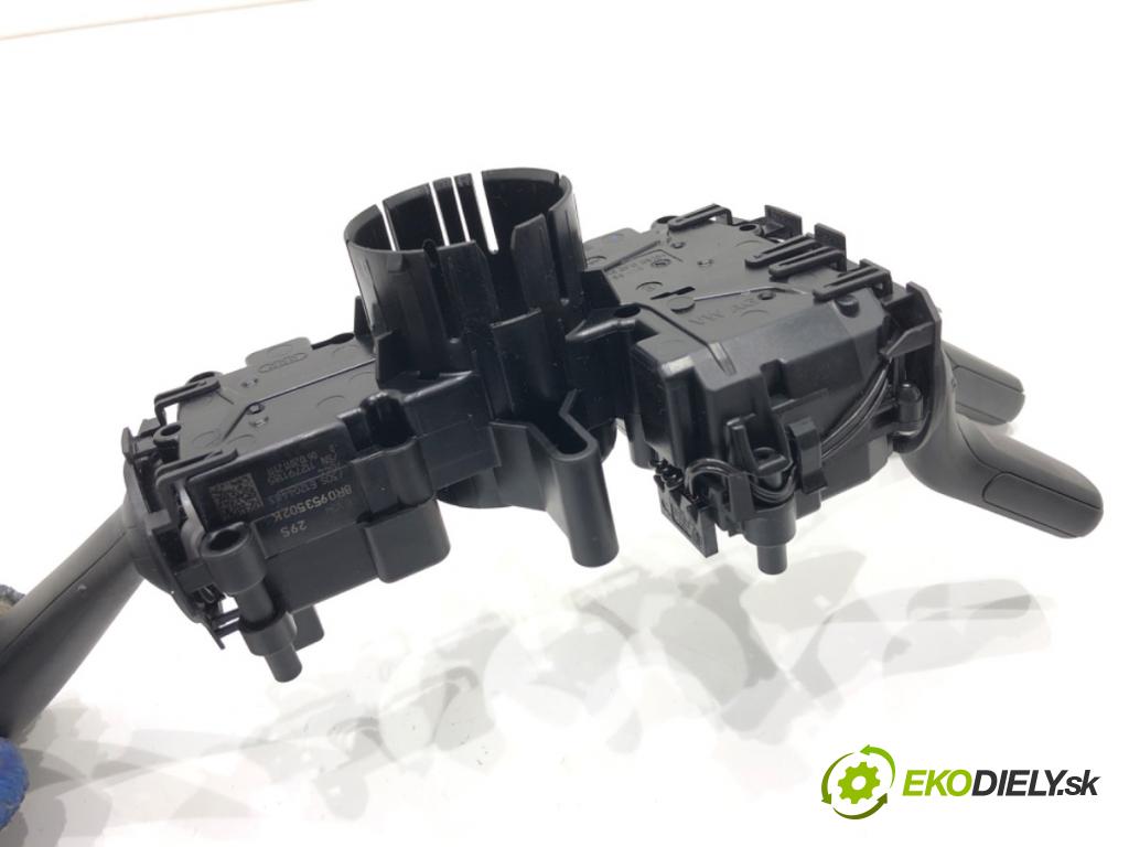 AUDI A4 B8 Kombi 2011 125 kW 2.0 TDI quattro 1968 Prepínač kombinovaný 8R0953502K (Prepínacie páčky pod volantom)