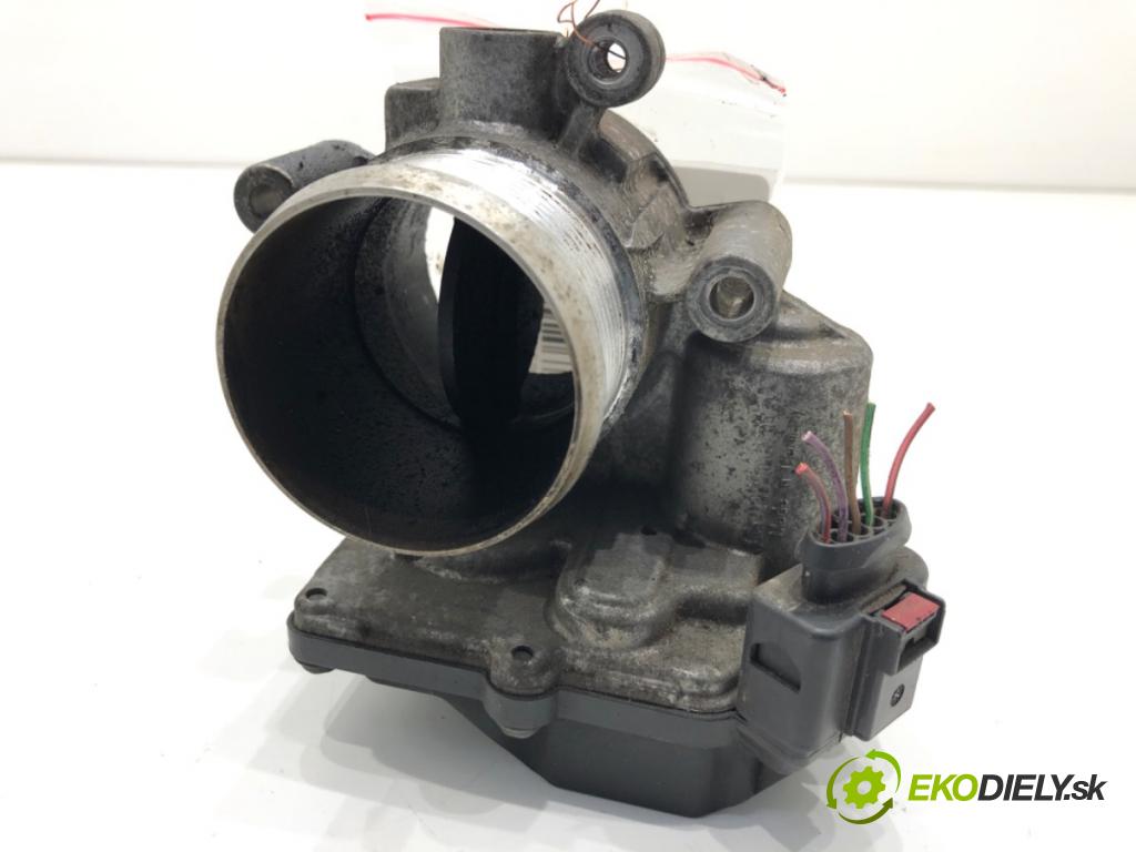 AUDI A4 B8 Kombi 2011 125 kW 2.0 TDI quattro 1968 škrtíci klapka 03L128063E (Škrticí klapka)