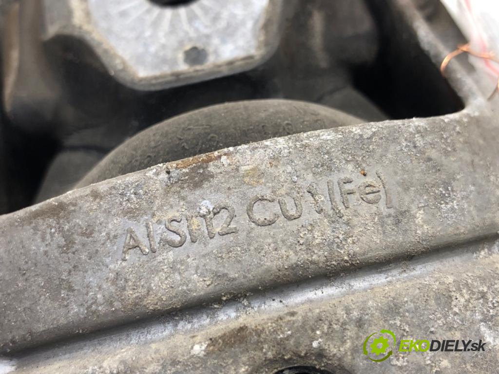 AUDI A4 B8 Kombi 2011 125 kW 2.0 TDI quattro 1968 AirBag Motor pravy