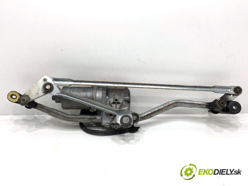 AUDI A4 B8 Kombi 2011 125 kW 2.0 TDI quattro 1968 Mechanizmus stieračov predný 8K1955023C (Motorček stieračov predný)