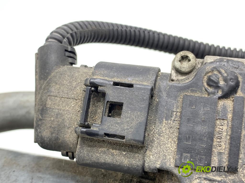 AUDI A4 B8 Kombi 2011 125 kW 2.0 TDI quattro 1968 Mechanizmus stieračov predný 8K1955023C (Motorček stieračov predný)