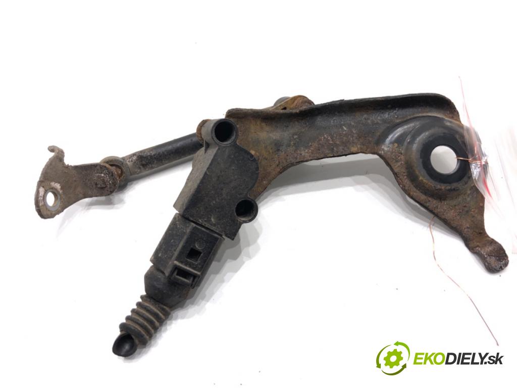 AUDI A4 B8 Kombi 2011 125 kW 2.0 TDI quattro 1968 Snímač XENON zad ľavy 1T0907503A