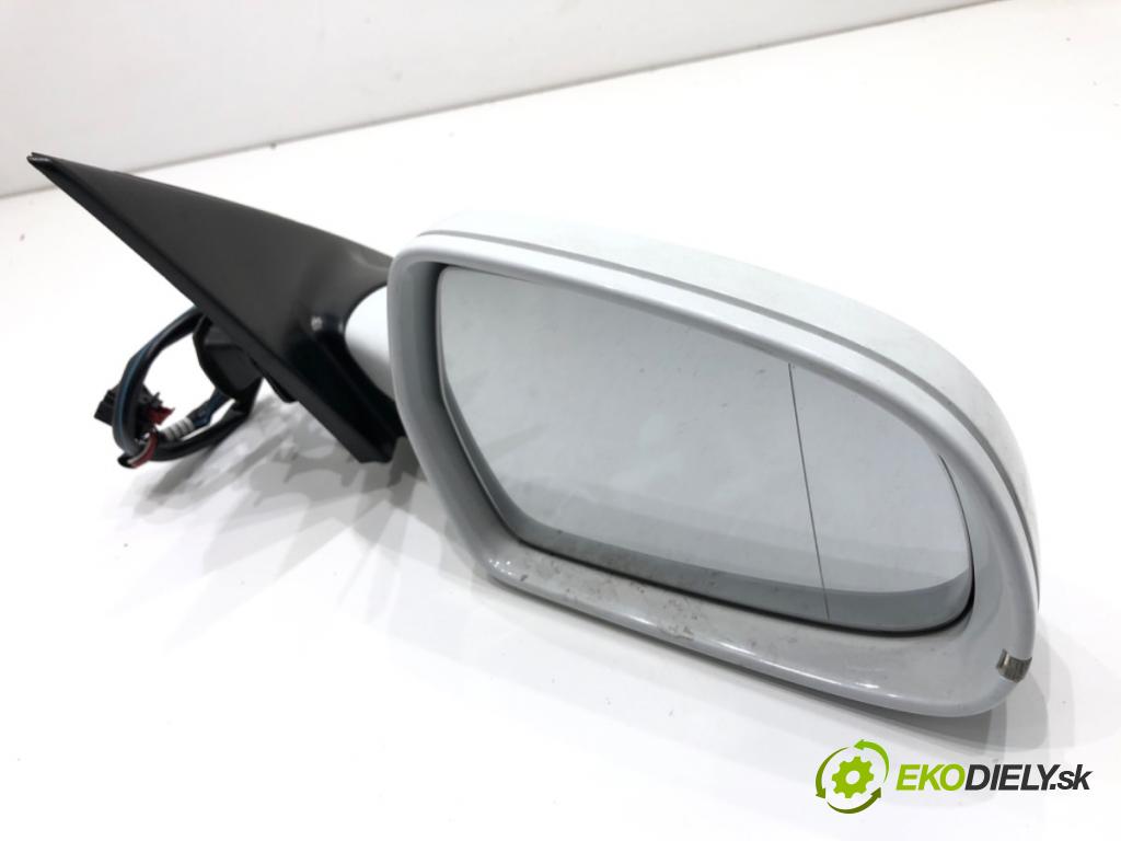 AUDI A4 B8 Kombi 2011 125 kW 2.0 TDI quattro 1968 Spätné zrkadlo pravy LS9R