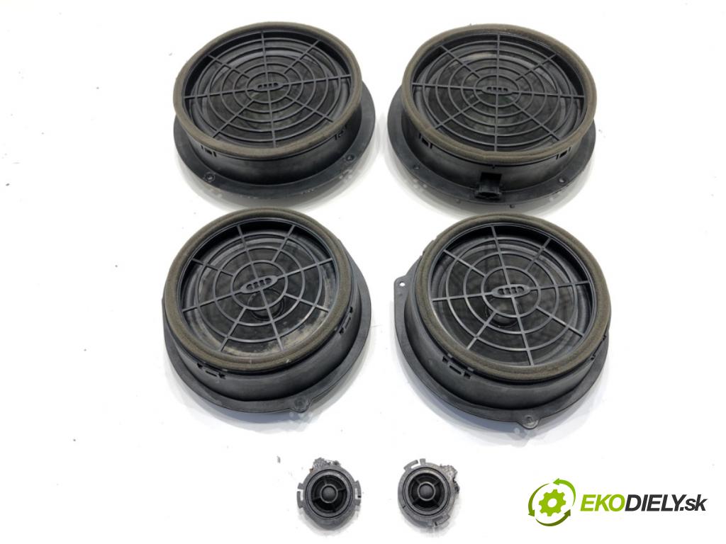 AUDI A4 B8 Kombi 2011 125 kW 2.0 TDI quattro 1968 reproduktory 8R0035411 8R0035399A