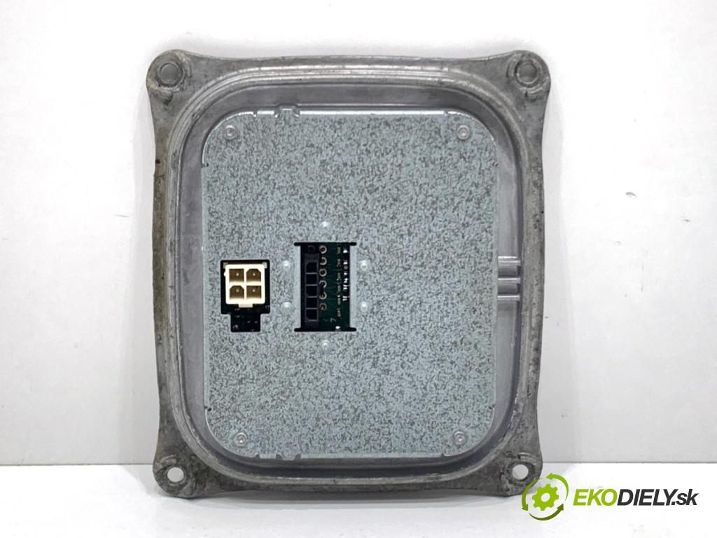 AUDI A4 B8 Kombi 2011 125 kW 2.0 TDI quattro 1968 Menič XENON 8K0907472A (Riadiaca jednotka xenónu)