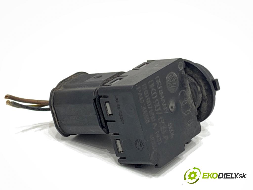 AUDI A4 B8 Kombi 2011 125 kW 2.0 TDI quattro 1968 Snímač kvality vzduchu 8K0907659A