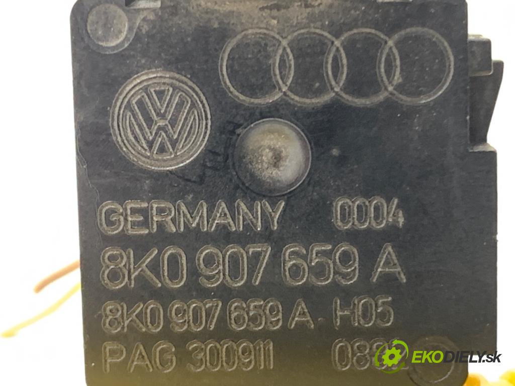 AUDI A4 B8 Kombi 2011 125 kW 2.0 TDI quattro 1968 snímač KVALITNÍ: vzduchu 8K0907659A