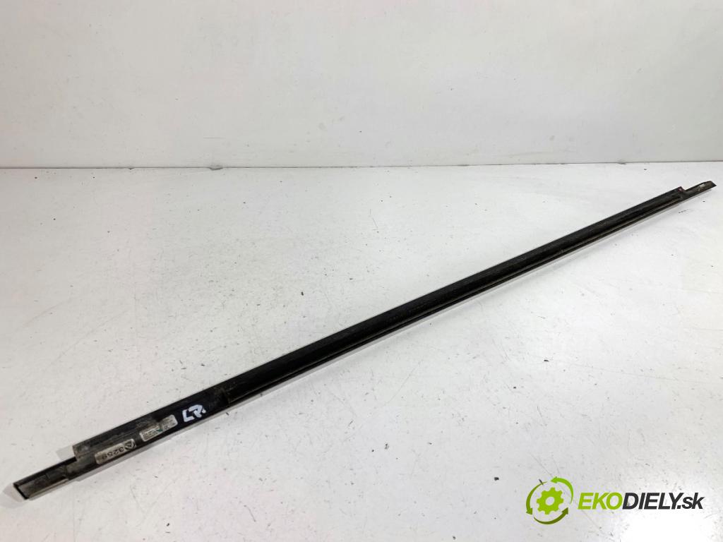 VW SHARAN nadwozie wielkoprzestrzenne (MPV) 2011 103 kW 2.0 TDI 1968 lišta Sbírání: přední část levý 7N0837475D