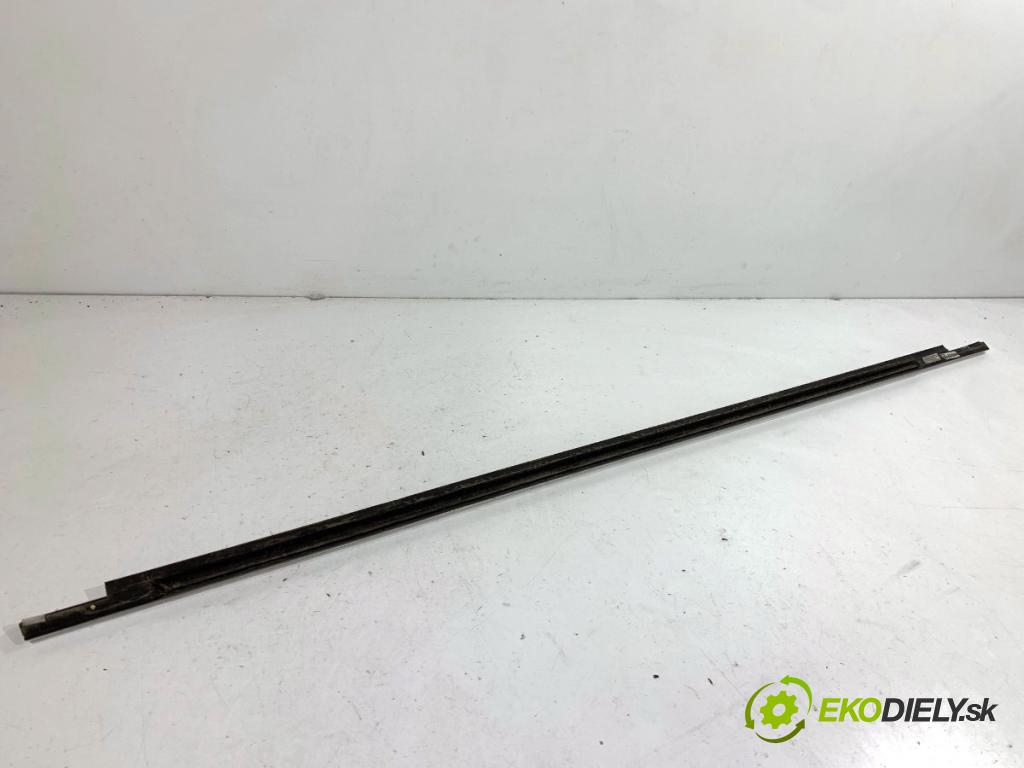 VW SHARAN nadwozie wielkoprzestrzenne (MPV) 2011 103 kW 2.0 TDI 1968 lišta Sbírání: zadní část levý 7N0843469C