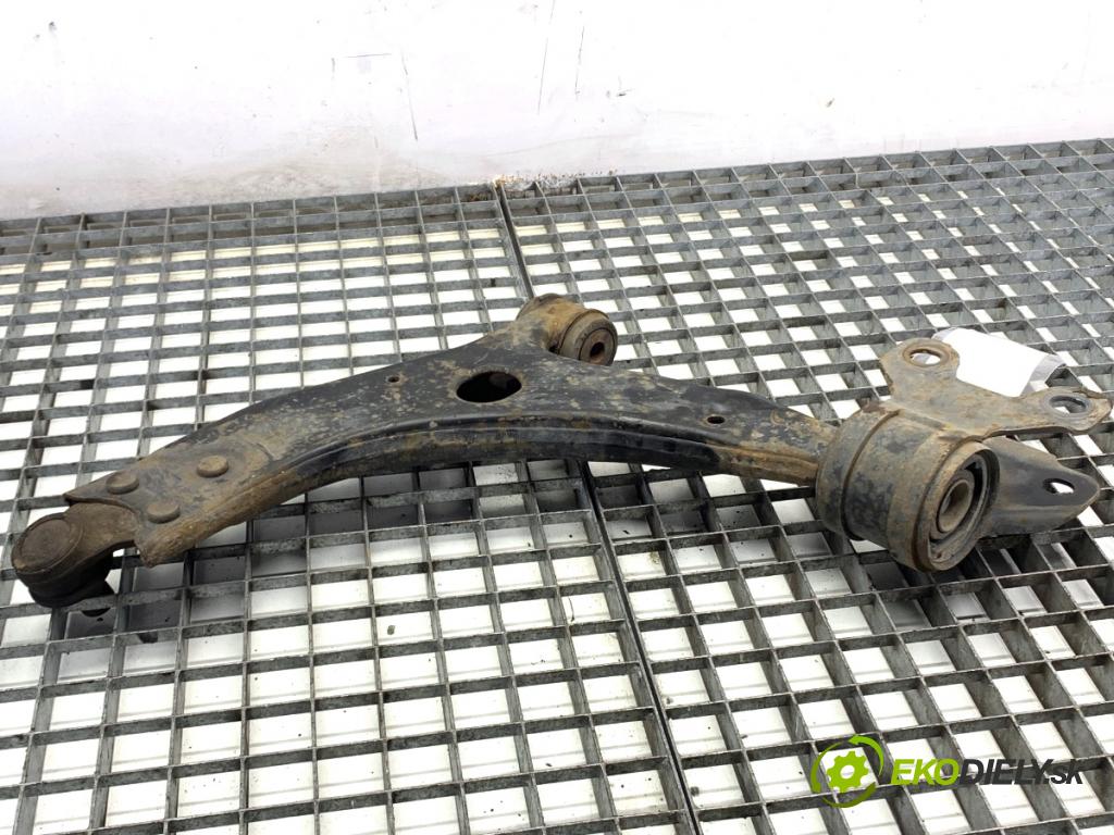 FORD FOCUS III Kombi 2016 88 kW 1.5 TDCi 1499 Rameno pravy predný 