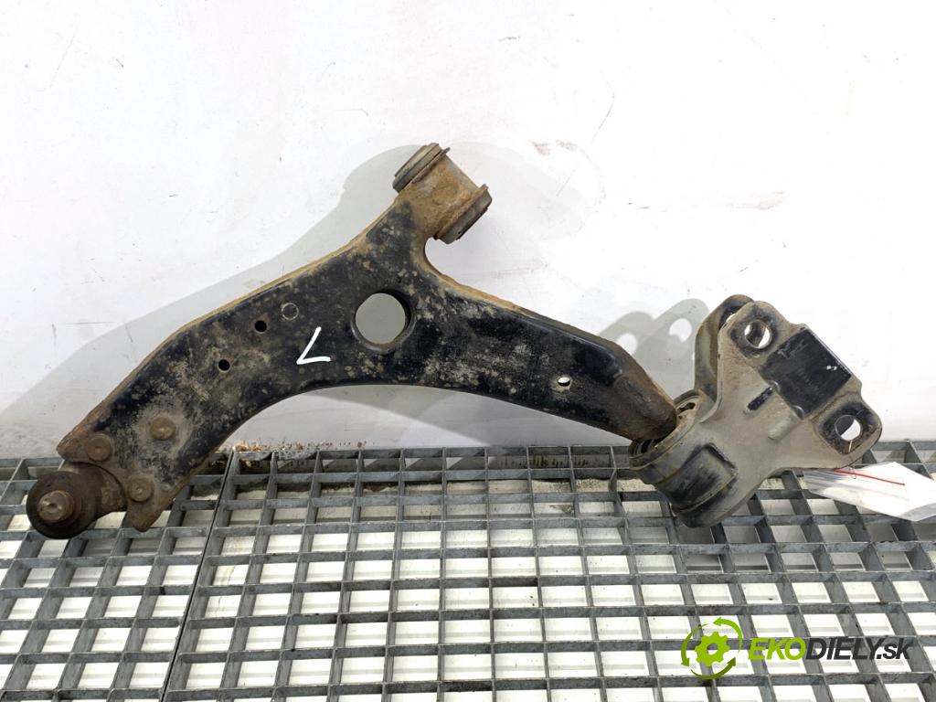 FORD FOCUS III Kombi 2016 88 kW 1.5 TDCi 1499 Rameno ľavy predný BV61-3A262-AAA