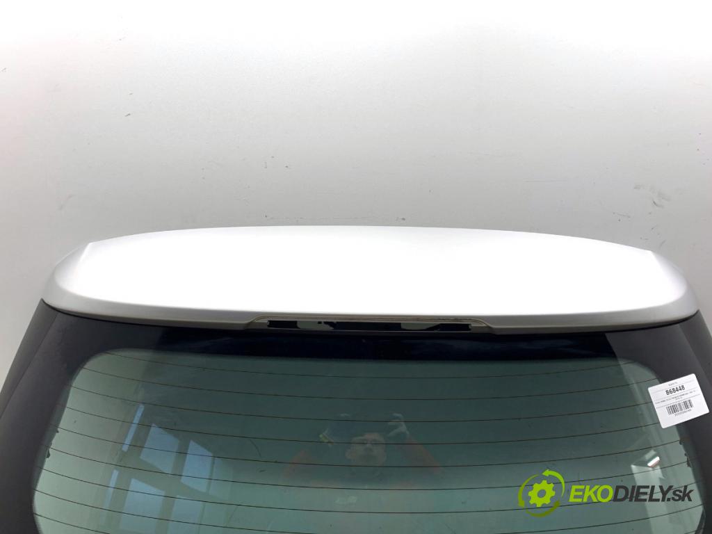 FORD FOCUS III Kombi 2016 88 kW 1.5 TDCi 1499 kapota zad
