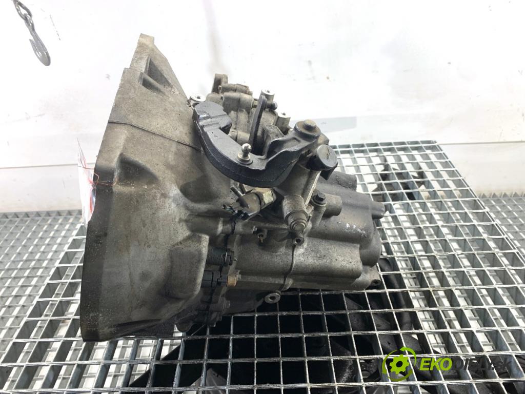 FORD FOCUS III Kombi 2016 88 kW 1.5 TDCi 1499 převodovka F1FR7002DDA (Převodovka)