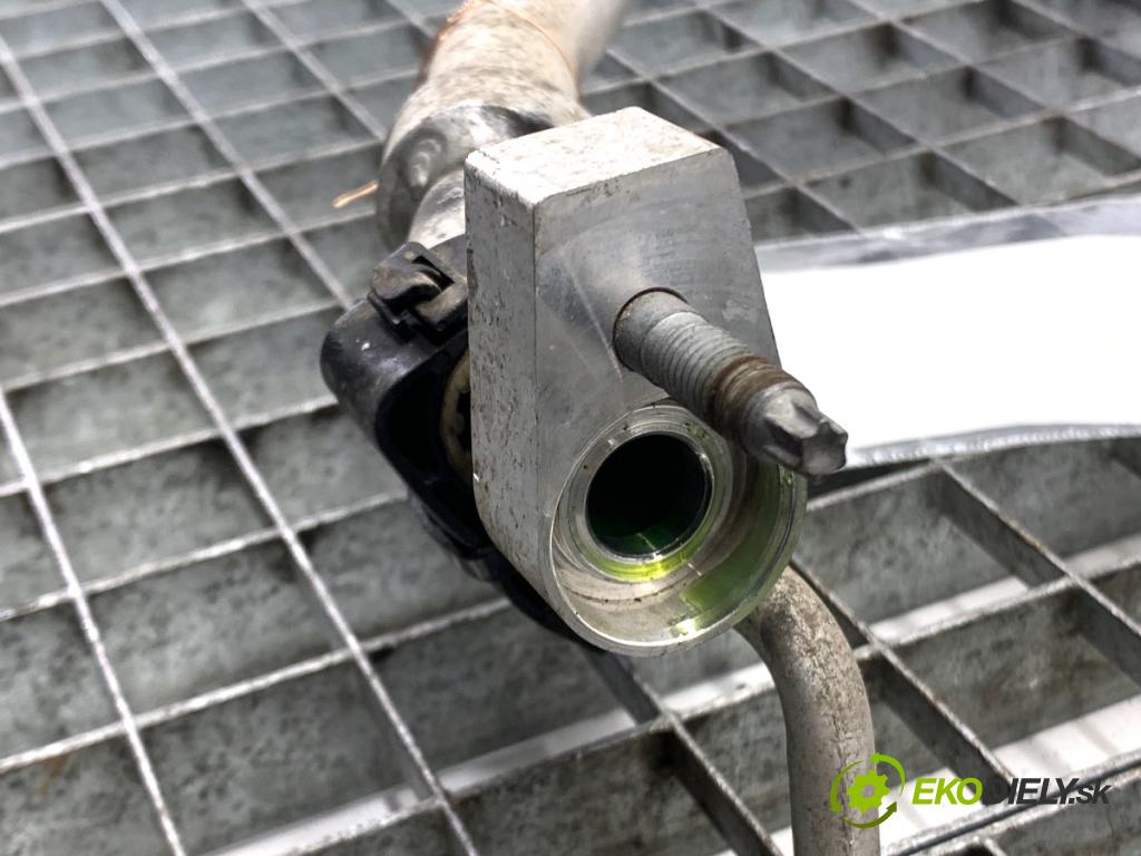 FORD FOCUS III Kombi 2016 88 kW 1.5 TDCi 1499 rúrka klimatizácie F1F1-19A834-EB (Rúrka klimatizácie)