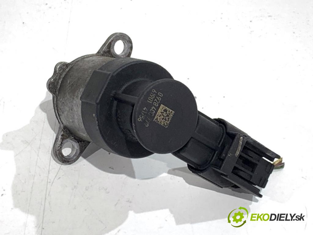 FORD FOCUS III Kombi 2016 88 kW 1.5 TDCi 1499 Regulátor tlaku paliva 0928400779 (Palivový systém ostatné)