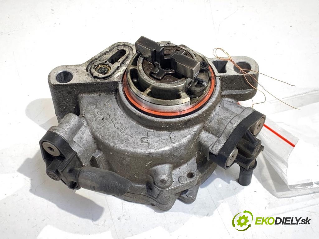 FORD FOCUS III Kombi 2016 88 kW 1.5 TDCi 1499 Pumpa vákuová 9804021880