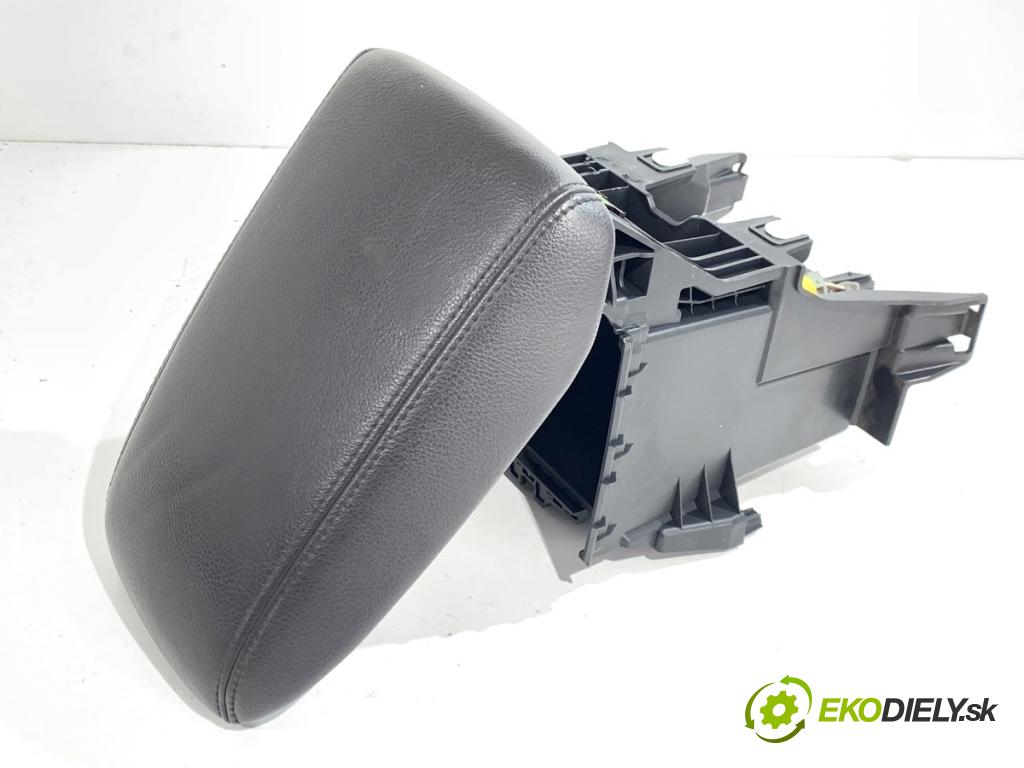 FORD FOCUS III Kombi 2016 88 kW 1.5 TDCi 1499 Lakťová opierka 1427435XCB (Lakťová opierka)