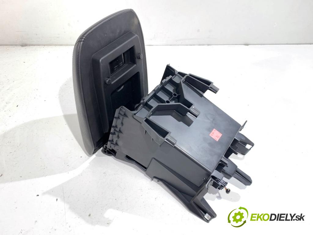 FORD FOCUS III Kombi 2016 88 kW 1.5 TDCi 1499 Lakťová opierka 1427435XCB (Lakťová opierka)