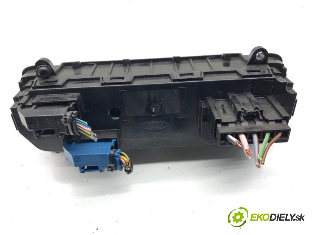 FORD FOCUS III Kombi 2016 88 kW 1.5 TDCi 1499 Panel ovládania kúrenia F1ET-18549 (Prepínacie páčky pod volantom)