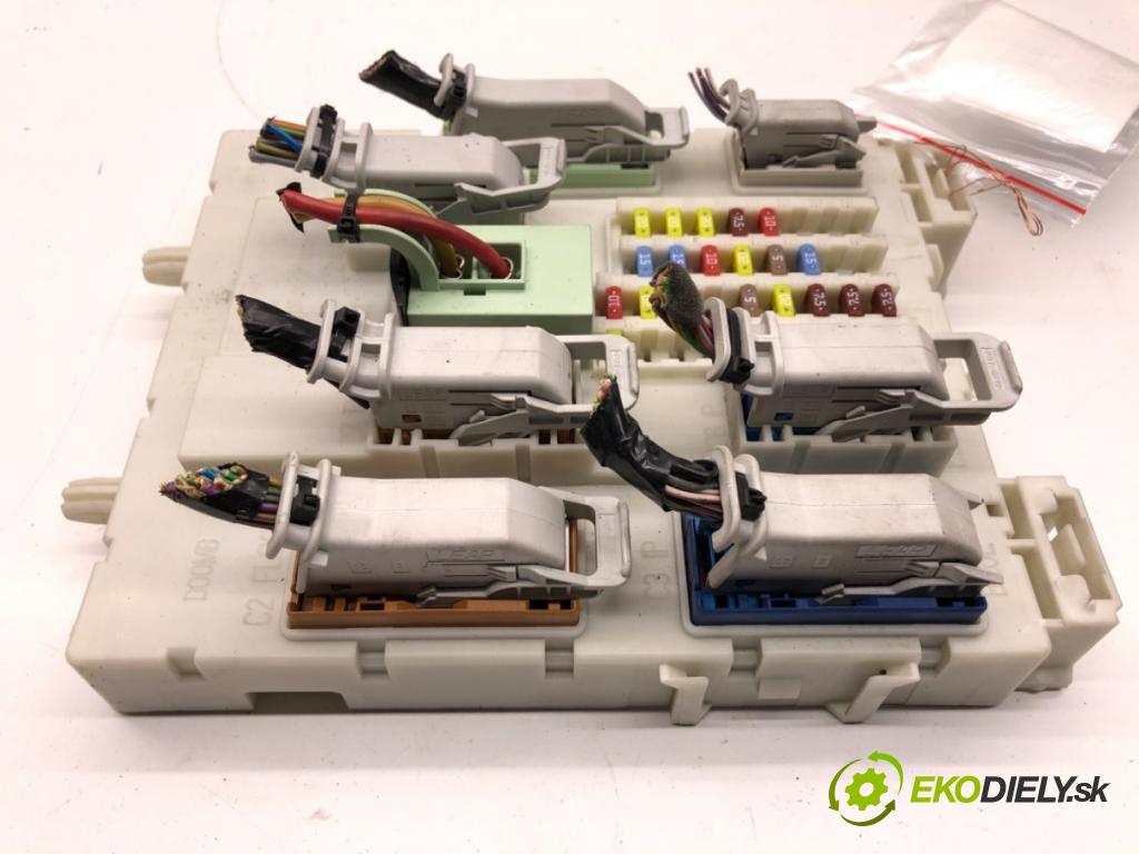 FORD FOCUS III Kombi 2016 88 kW 1.5 TDCi 1499 modul BSI F1DT-14A073-BF (Pojistková skříňka)