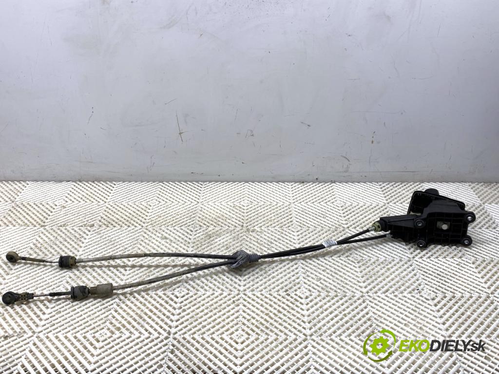 FORD FOCUS III Kombi 2016 88 kW 1.5 TDCi 1499 Kulisa F1FR-7E395-GB (Rýchlostná páka (kulisa))