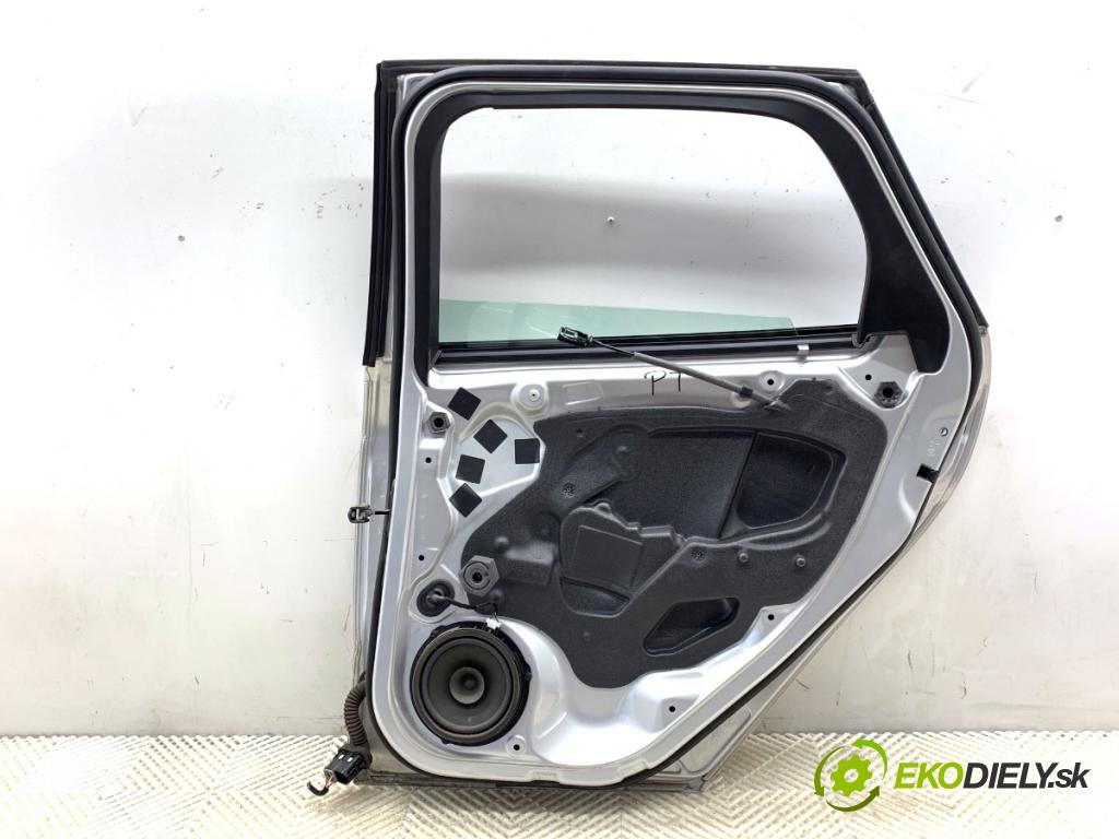 FORD FOCUS III Kombi 2016 88 kW 1.5 TDCi 1499 dveře pravý zadní část