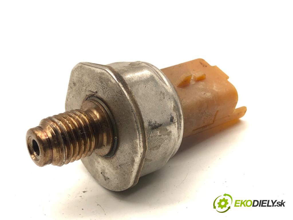 FORD FOCUS III Kombi 2016 88 kW 1.5 TDCi 1499 snímač tlaku paliva 9676643880 (Snímač)