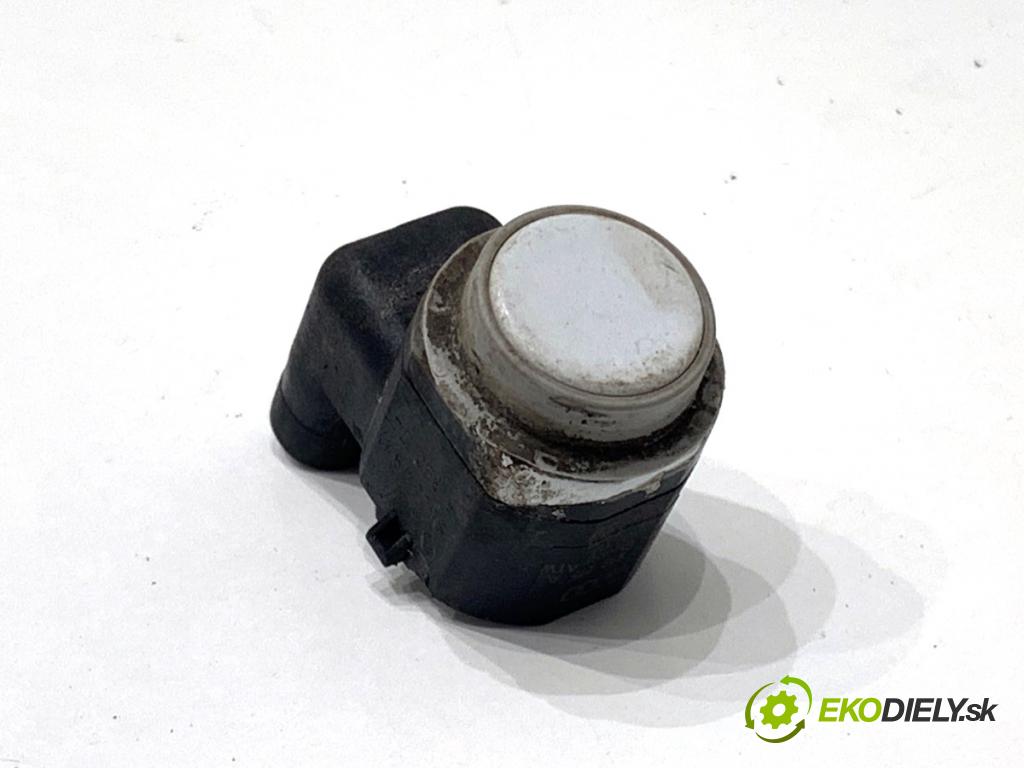 AUDI A4 B8 Kombi 2011 125 kW 2.0 TDI quattro 1968 snímač PDC 4H0919275A