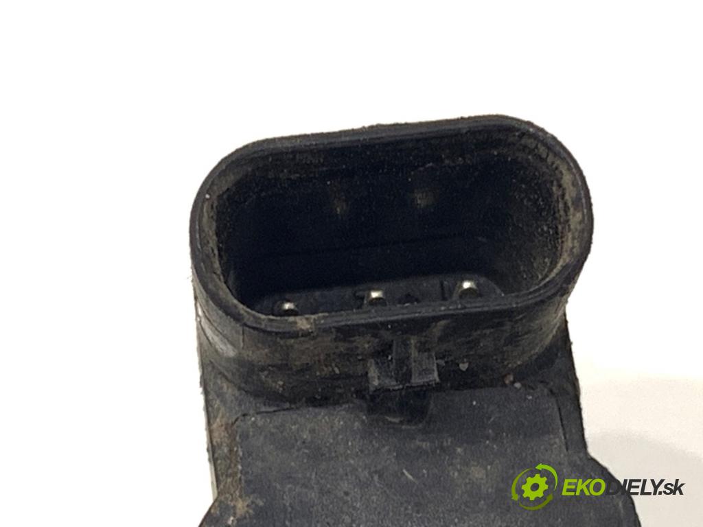 AUDI A4 B8 Kombi 2011 125 kW 2.0 TDI quattro 1968 snímač PDC 1S0919275A