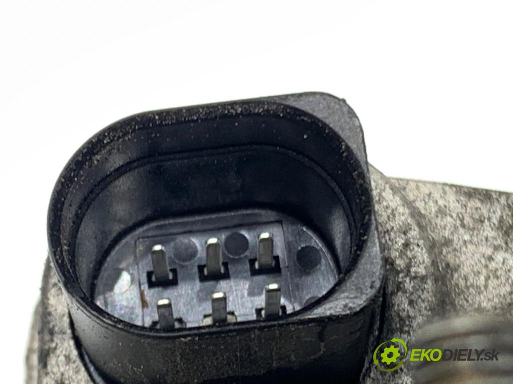 BMW E60 sedan 2004 170 kW 530 i 2979 škrtíci klapka 7502445 (Škrticí klapka)