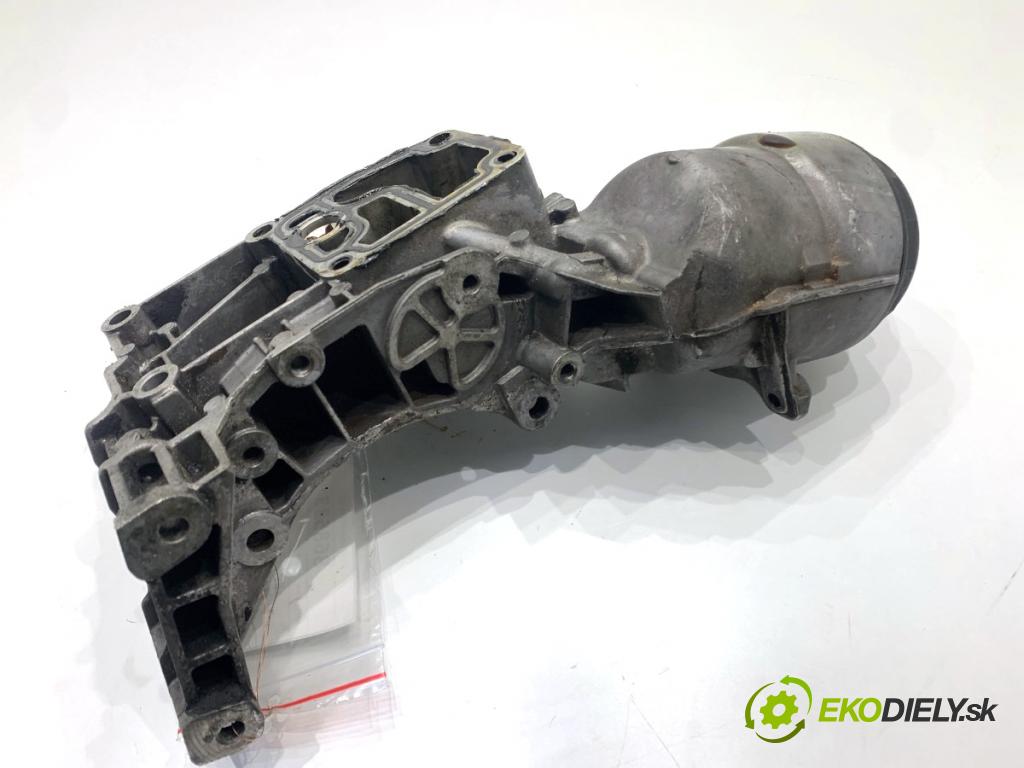 BMW E60 sedan 2004 170 kW 530 i 2979 obal filtra oleje 1713838 (Kryt olejového filtru)