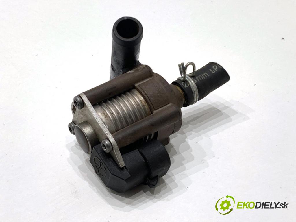 BMW E60 sedan 2004 170 kW 530 i 2979 vstřikovač LPG 67R-017294