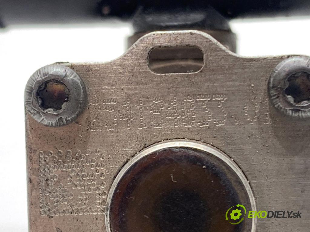 BMW E60 sedan 2004 170 kW 530 i 2979 vstřikovač LPG 67R-017294